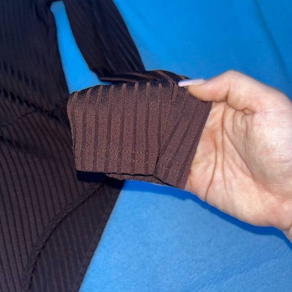 Boohoo Ribbed Bodysuit (4) - Picture 3 of 5